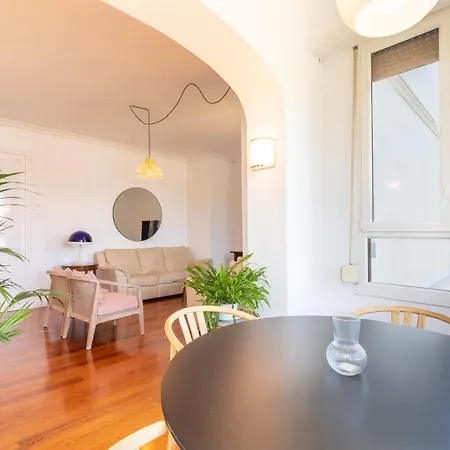 Eki Etxea En Al Lado De San Sebastián Parking