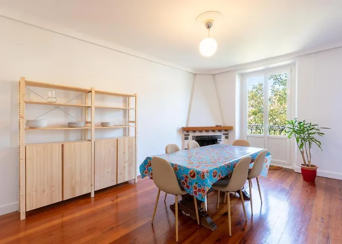 Eki Etxea En Al Lado De San Sebastián Parking *